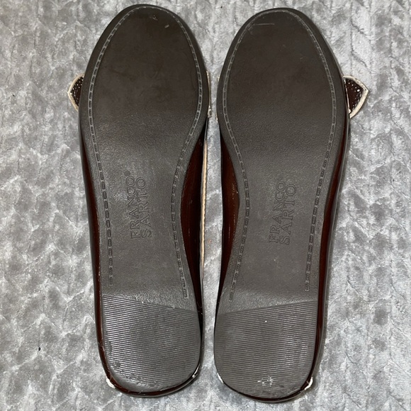 Franco Sarto 2 Tone Patent Leather Kody Flats Adorned w Large buckle design - Picture 10 of 13